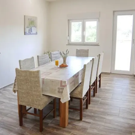 Apartament Klara *