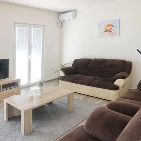Klara Appartement *